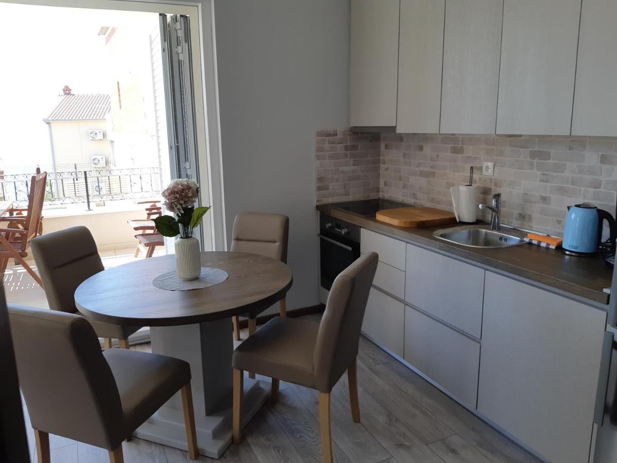 Apartment Lizzi. Trogir Dış mekan fotoğraf
